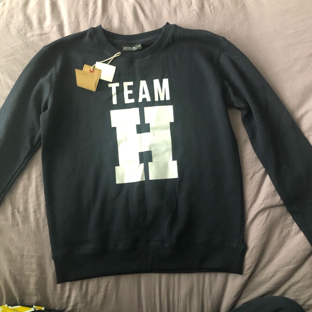 Navy Pullover